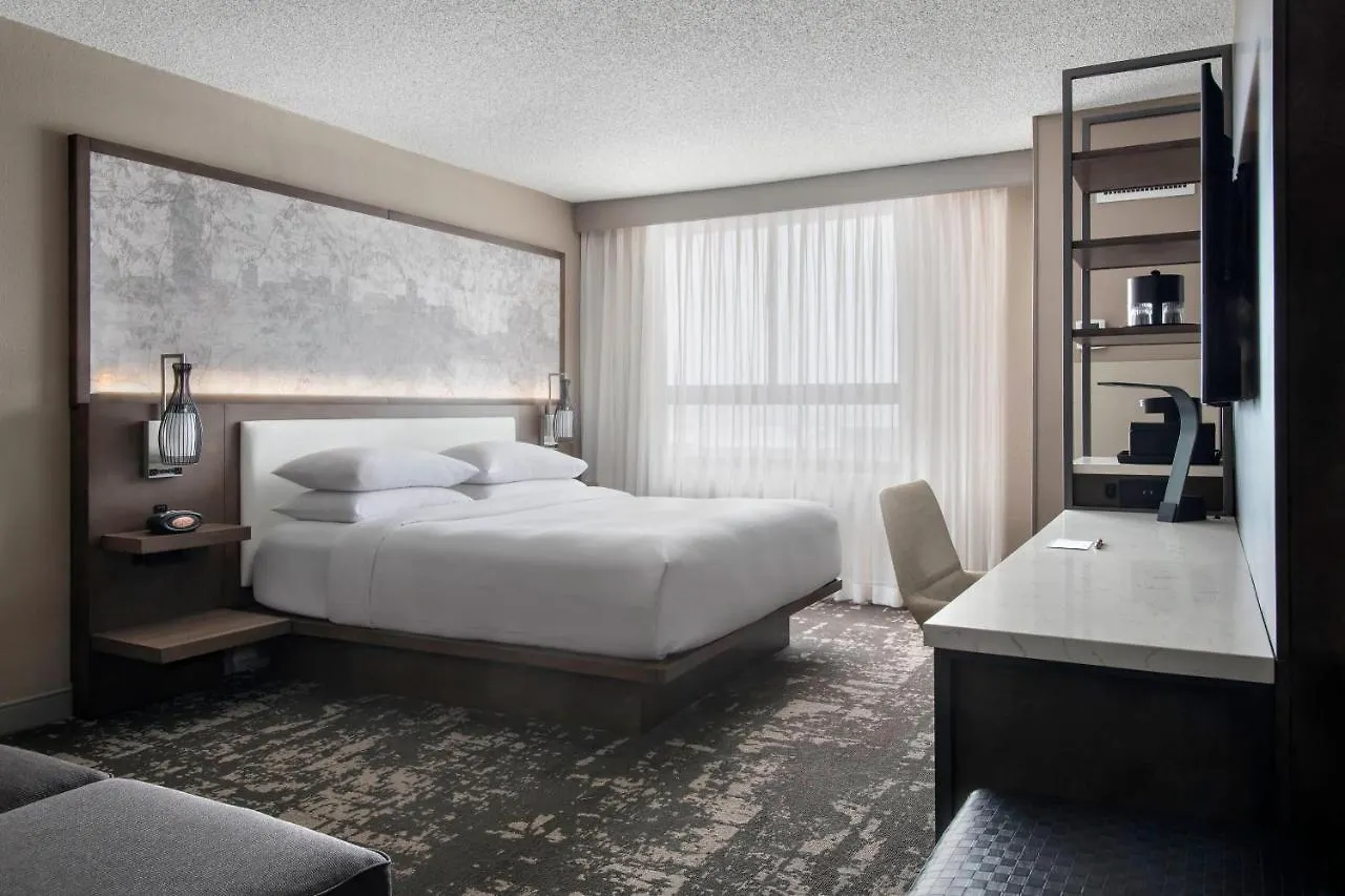 Marriott Melville Long Island Hotel