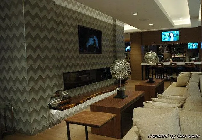 Marriott Melville Long Island 4*,