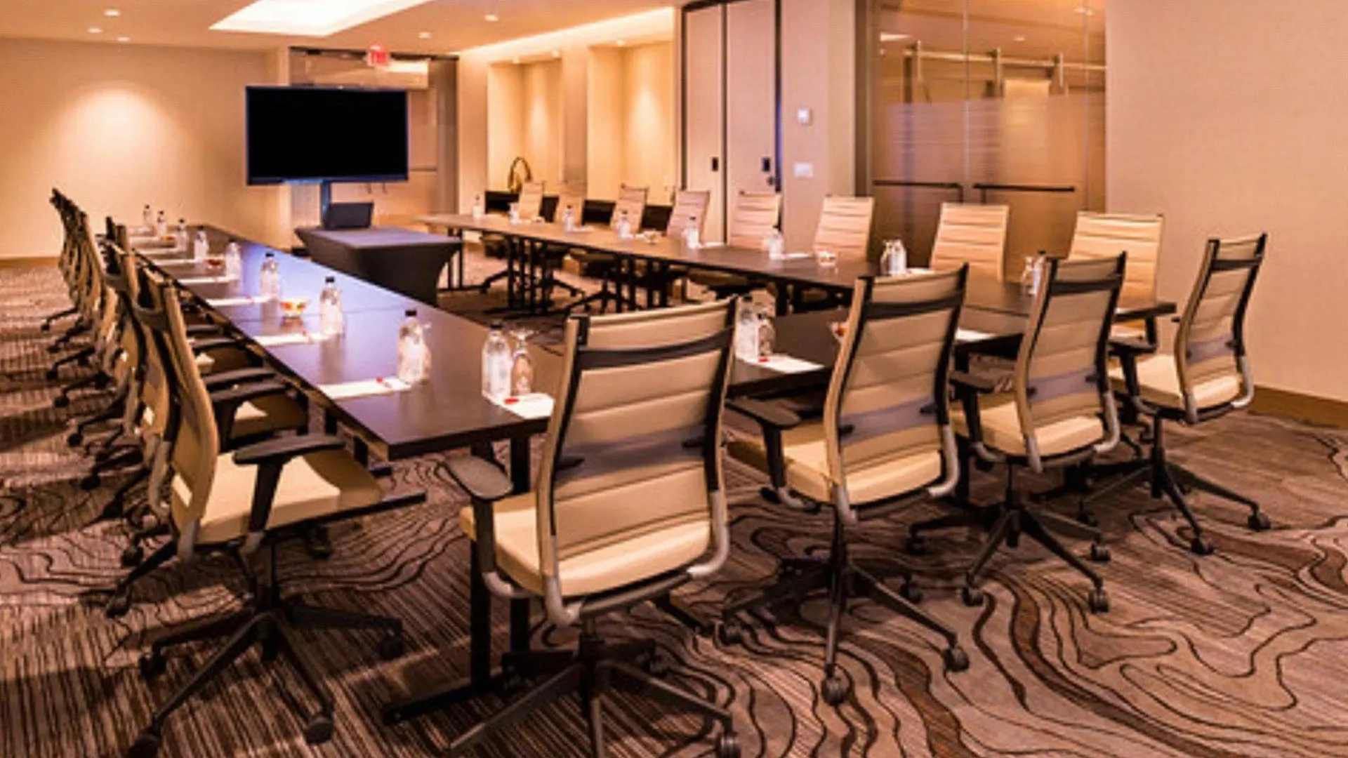 Marriott Melville Long Island Hotel